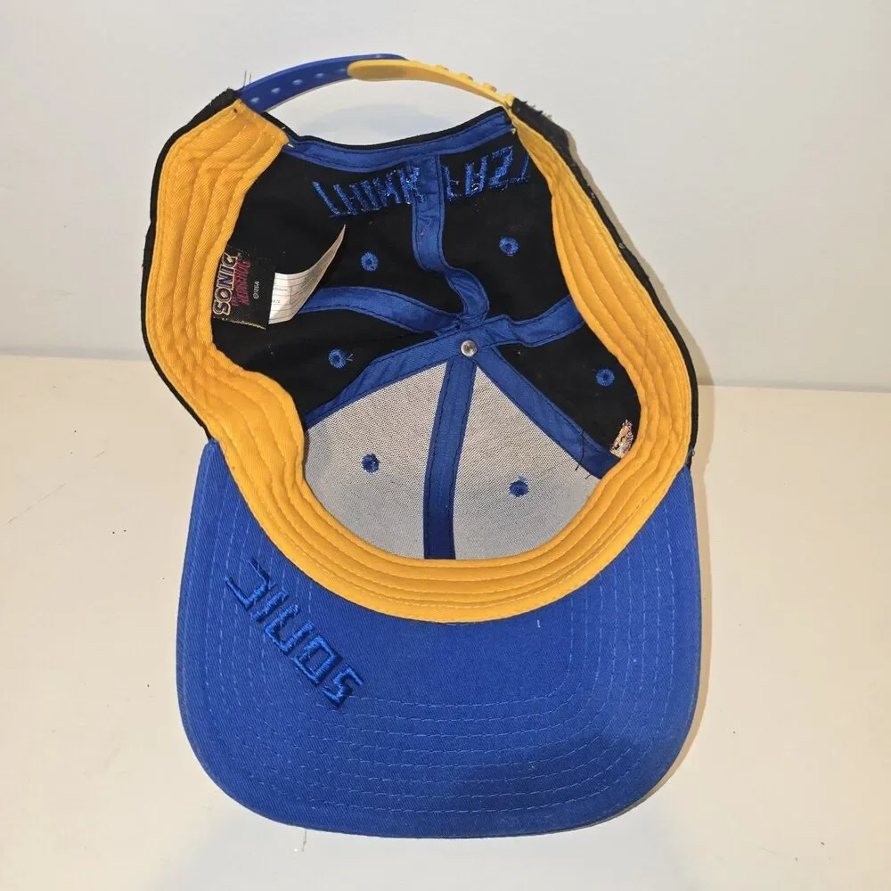 Sonic The Hedgehog Think Fast SEGA Pixel Snapback Cap Hat